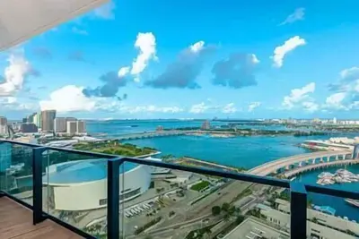 Image de Luxury 1 Bd Condo in Biscayne Boulevard #3010