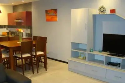 Image de Central, Comfy 4br Villa daily clean steps away Ah1