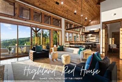 Image de Highland Red House: Rustic-Luxury, Epic View, Family Fun, Games, HotTub, FirePit