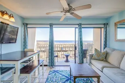 Image de Shore to Please Beachfront on the Boardwalk!