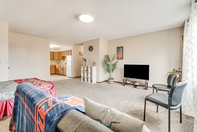 Image de Savoy Apartment ~ 4 Mi to University of Illinois!