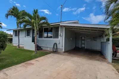 Image de Hale Mano Kia - Classic 3br West Side Bungalow. Steps from the beach! Tvnc 5001