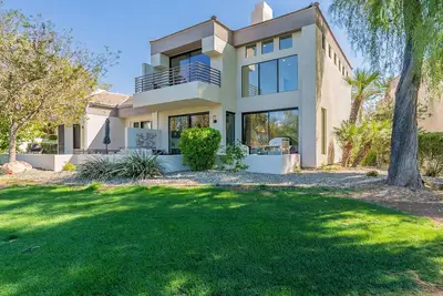 Image de Gorgeous Luxury Home on 2nd Hole Gainey Ranch Golf Course! Pools, PickleBall, Gym