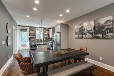 Image de 2 New Designed Townhomes-10 Beds, PerfectforGroups
