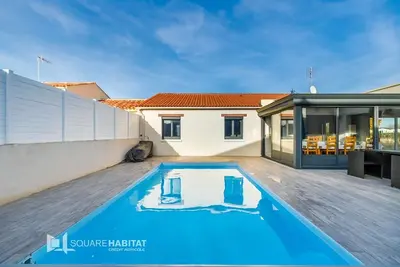 Image de Villa avec piscine