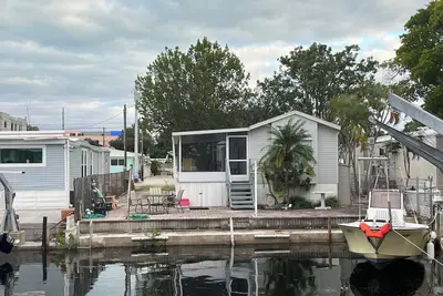 Image de Peaceful Key Largo Trailer Home