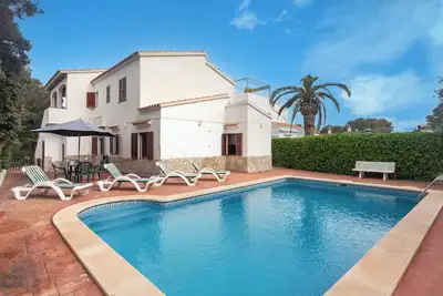 Image de Maison de vacances 'Villa Nueva' avec piscine privée, terrasse partagée et parking pour 2 voitures