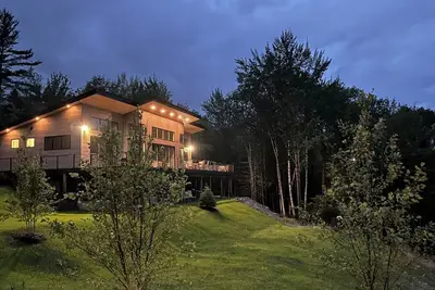 Image de 1a Maple Lodge Stunning luxury Scandinavian style home with great views