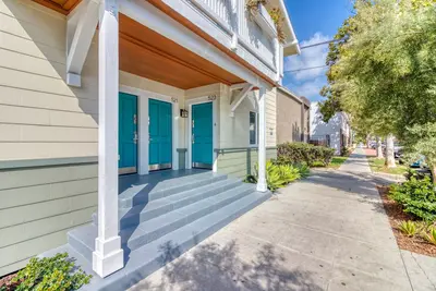 Image de Arts District of Long Beach! Walking distance to the beach!