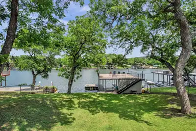 Image de Serenity Shores-Lakefront w/ 2 boat slips & games