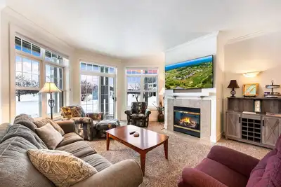 Image de Horseshoe Bay Club Cottage #3-Inclusive Golf Course and Club Access!