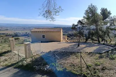 Image de Maison ensoleillée, grande terrasse vue panoramique et accès piscine partagée