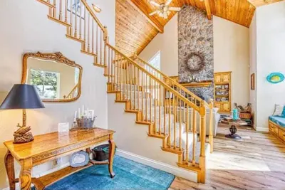 Image de Luxurious cabin 3 Br with loft. \n