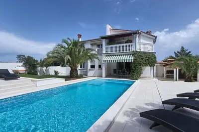Comfortable Villa Ajda with sea view and heated pool