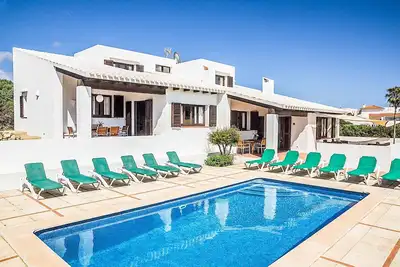 Villa Bini Aida - Six Chambres Villa, Couchages 12