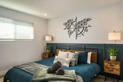 Image de Stylish Denver Retreat - Two King Beds - Fast WiFi