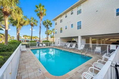 Image de Bv 204b - Guests Welcome! Our Pool is Open!