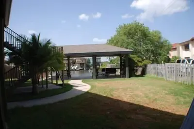 Image de 513 Laguna B - Great Condo, Great Location