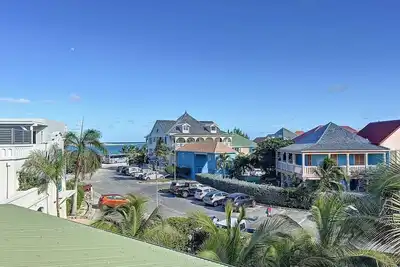 Image de Kamaoli Ă 50 m de la plage et des restaurants