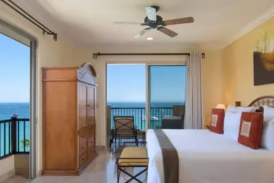 Image de Villa del Arco beach resort in the heart of Cabo.