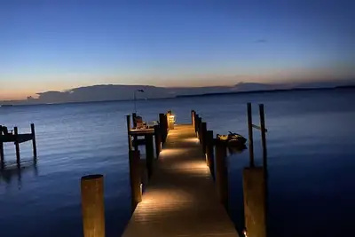 Image de River Front, Private Single Family Home