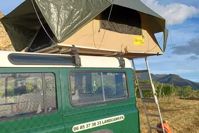 Image de camping in rooftent  Landrover Defender