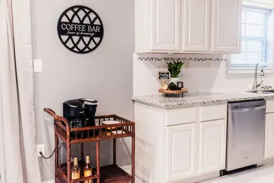 Image de Country Cottage King Suite 7mi\/ Youngsville Sport Complex, Lafayette, New Iberia