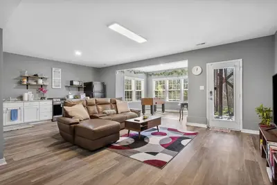 Image de Tranquil Retreat: Woodland Views & Peaceful Vibes!