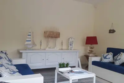 Image de maison architecte avec piscine 10x5 m200 m ocean et commerce centre ville