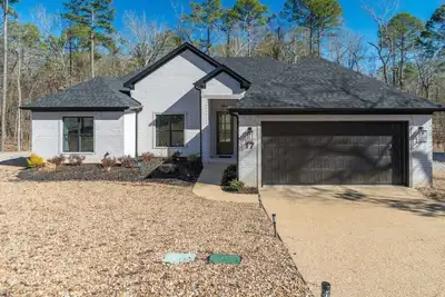 Image de Coffey Village of Homes