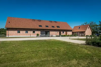 Image de Vacation home among fruit trees up to 32p located between Antwerp&Ghent