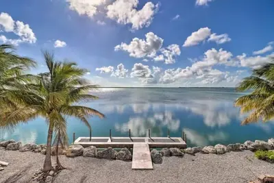 Image de oceanfront large newer dream house with fabulous sunset views