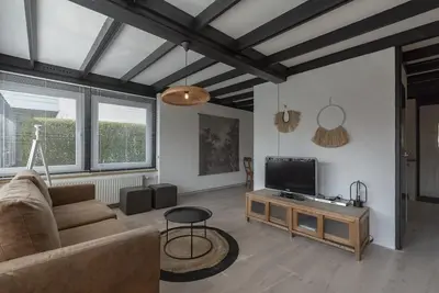Image de Modern Ingerichte Vakantiebungalow op Park Duinland in Sint Maartenszee