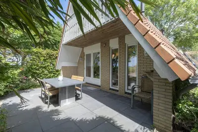 Image de Mooi Vrijstaand Vakantiehuis in Burgerbrug, op 4 km van de Kust van Badplaats Petten