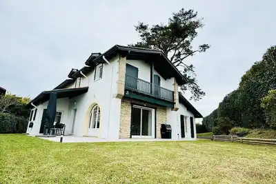 Image de Magnifique maison moderne Ă Bidart - 15min Ă pieds du centre et de la plage