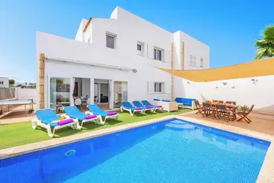 Image de Villa Solaris - Trois Chambres Villa, Couchages 6