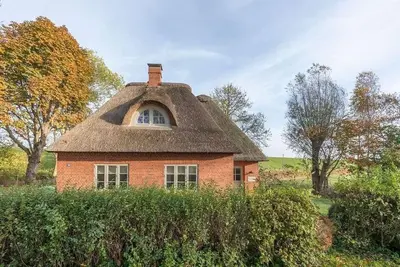 Image de Dike keeper's cottage