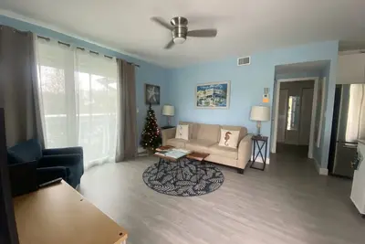 Image de Jupiter Bay couples singles friends getaway