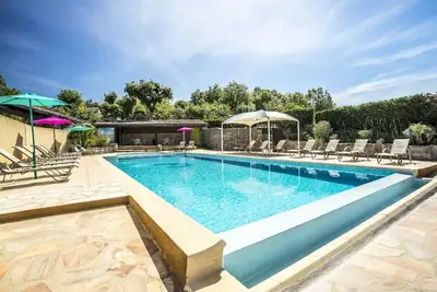 Image de Barbouillet - Maison avec piscines partagées