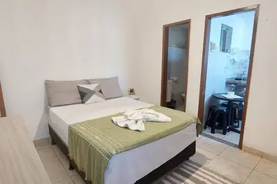 Image de A Menos de 1 Minuto Andando Para a Praia do Centro e Concha Acústica