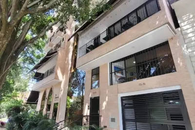 Image de Apartamento en Edificio Fenicia en Laureles