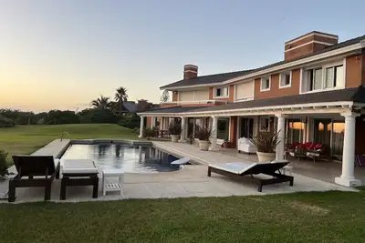 Image de Beachfront home on Solanas Beach with sweeping views and a heated pool.
