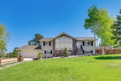 Image de Hot Tub, Pool: 40-Acre Horse Ranch in Kiowa!