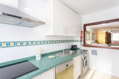 Image de Ct 257 - Cabopino Royale