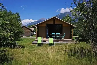 Image de Cabane Hivernet Insolite Premium 3 ch avec sanitaires 6 personnes