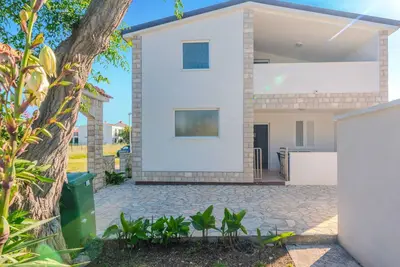 Image de Superbe appartement Ă Nin