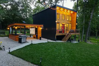 Image de Luxury Cabin on 9 acres/ Sleeps 6 with Hot Tub
