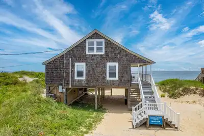 Image de Nags Head 311a: Oceanfront, Pet Friendly, Historic Home