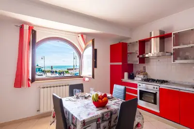 Image de Mary Goretti Home Sea View Free Parking
