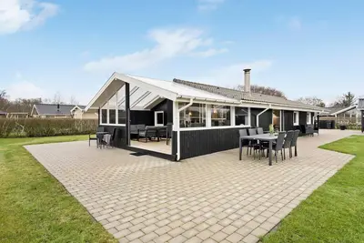 Image de Maison confortable à Hemmet avec sauna